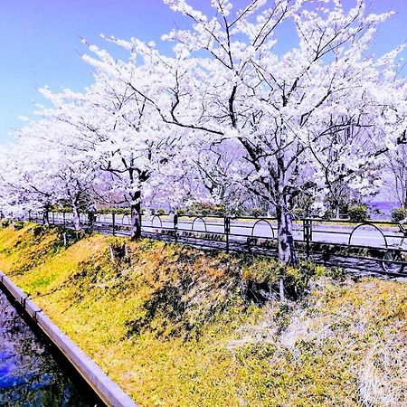 静かに過ごす古民家ステイ Staying Quietly In Renovated House Takashima Buitenkant foto